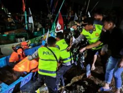 Nelayan Pati Hilang Empat Hari, Ditemukan Meninggal di Pantai Tayu